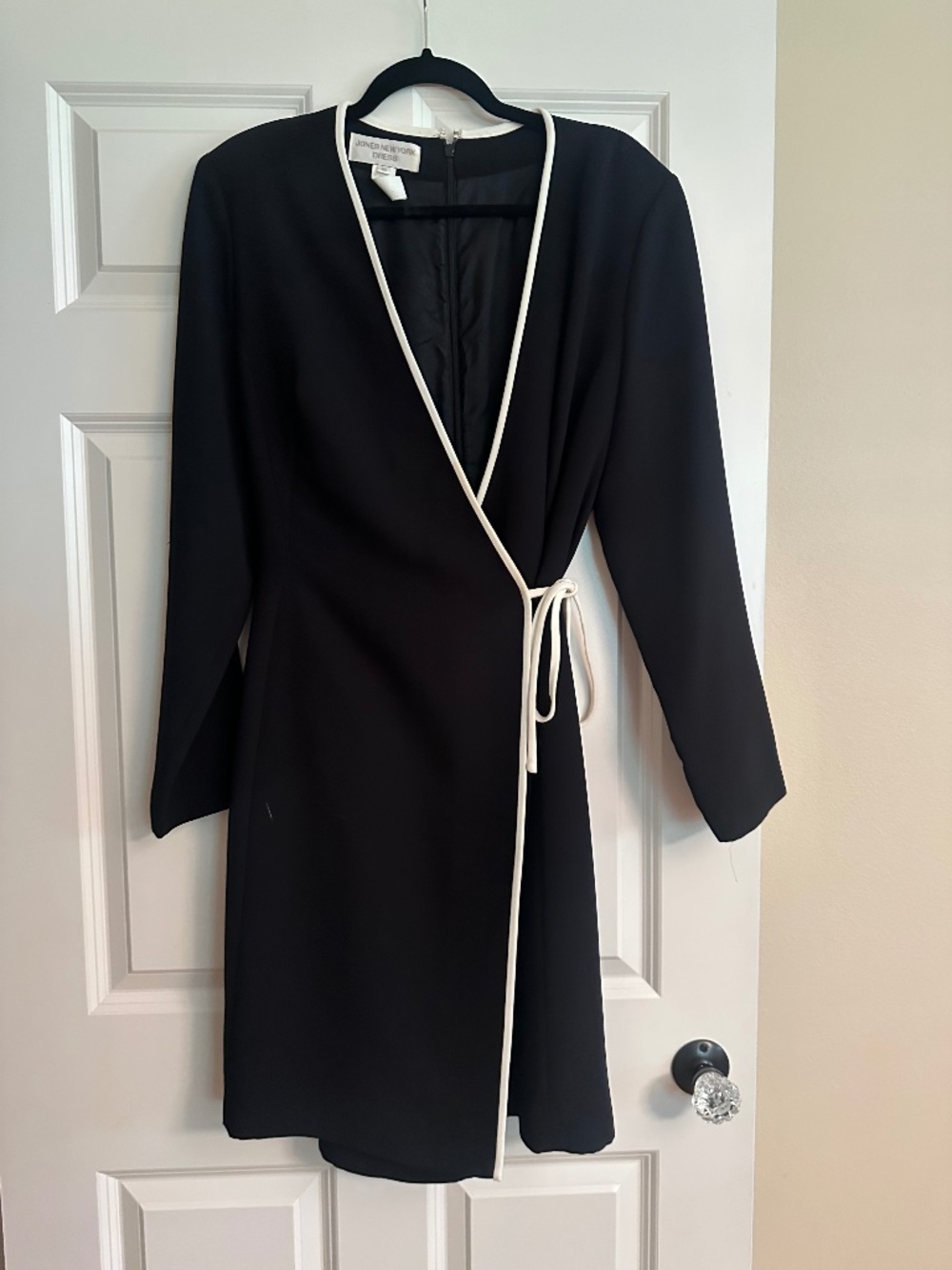 Jones New York Wrap Dress Black & White Trim - Size 16